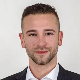 Porträtfoto von Darius Bosselmann